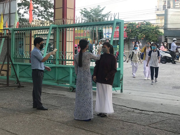 học sinh nghỉ học