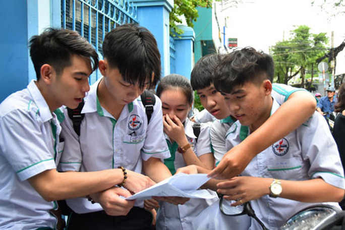 Giáo viên, học sinh nhận định gì về đề thi THPT quốc gia?