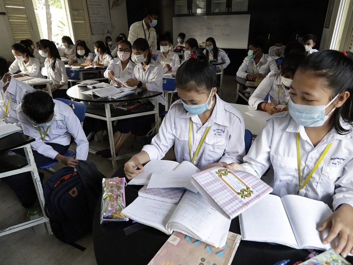 tuyển sinh lớp 10