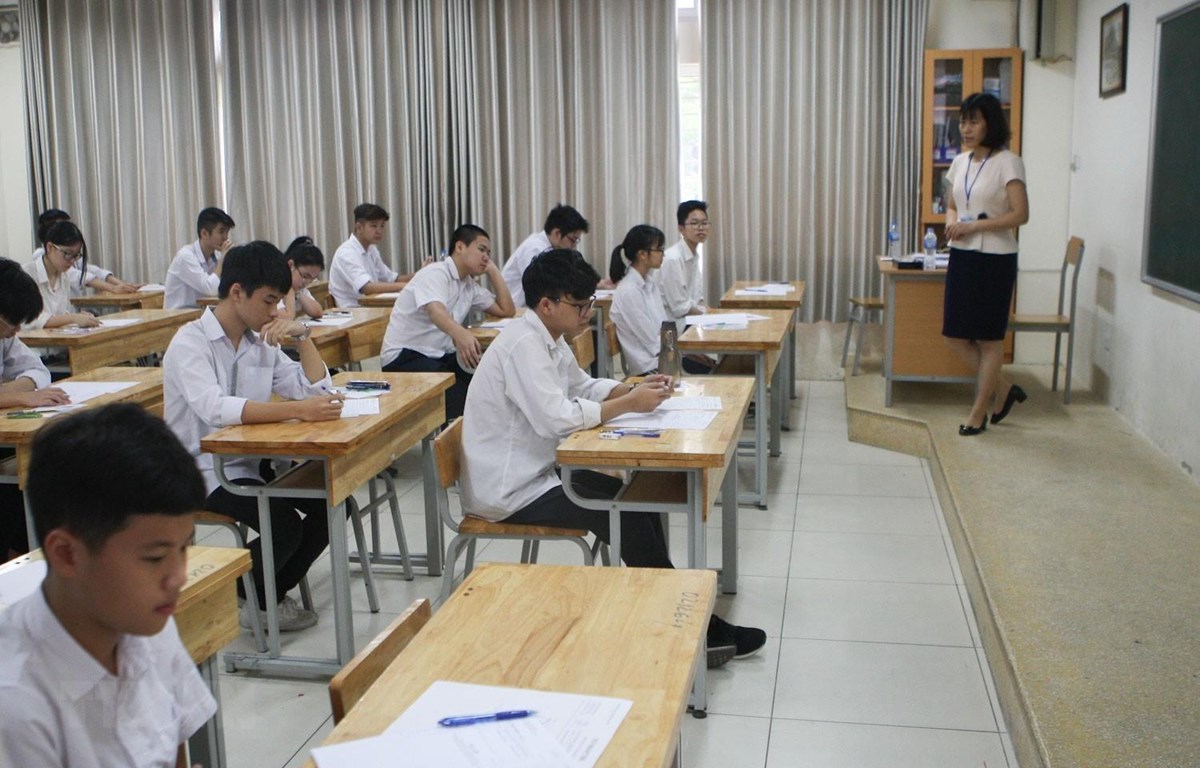 tuyển sinh lớp 10