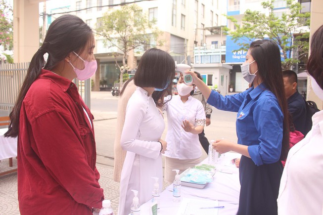 Sở GD&ĐT Đà Nẵng tăng cường phòng, chống COVID-19 tại các điểm thi