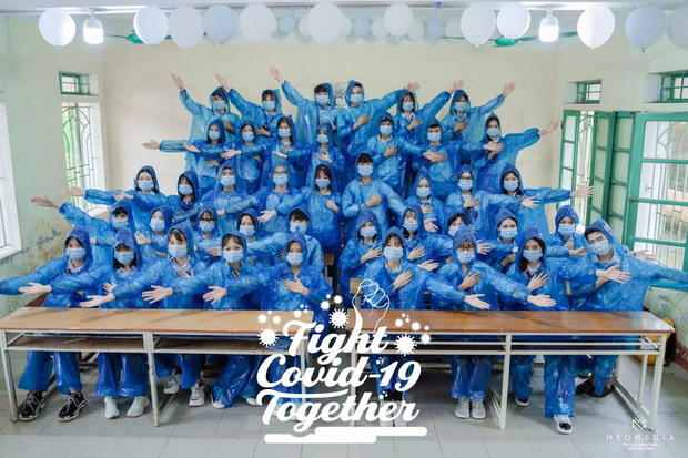 Bộ ảnh kỷ yếu ý nghĩa nhất mùa dịch - Ảnh 2