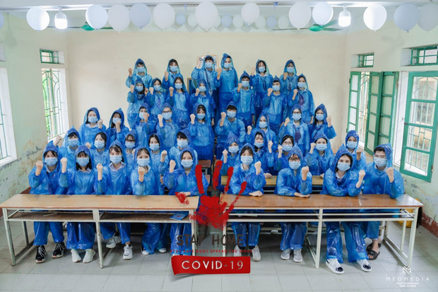 Bộ ảnh kỷ yếu ý nghĩa nhất mùa dịch - Ảnh 4