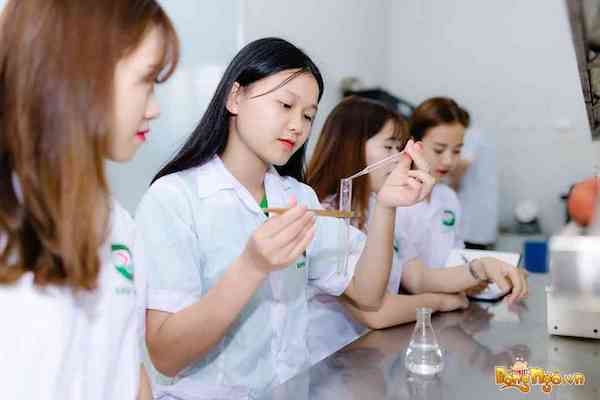 Điểm sàn của 15 trường, khoa đào tạo ngành sức khỏe