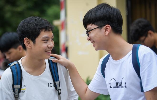 Điểm thi ĐH 2020: tăng cao, xét tuyển nhiều rủi ro