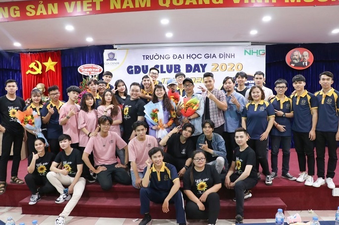 sinh viên Đại học Gia Định