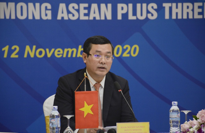 Giải pháp cho sinh viên quốc tế trong dịch Covid-19