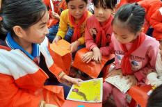 Chia sẻ yêu thương đến với trường học vùng lũ Quảng Bình