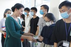 Nhiều hoạt động hỗ trợ sinh viên bị ảnh hưởng do bão lũ