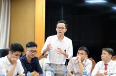 "Bây giờ là thời đại 2020, sao mình còn học Word 2003?"