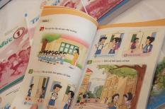 Sách Tiếng Việt 1 - Cánh Diều: Lợi ích của học sinh đặt ở đâu?
