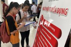 Gần 50% SV làm việc trái ngành đào tạo, nguyên nhân do đâu?