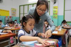 Thẩm định sách giáo khoa lớp 2 và lớp 6 như thế nào?