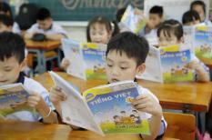 Không thể chỉ thực nghiệm 1 lần đối với sách giáo khoa