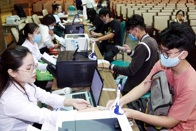 học phí đại học tự chủ