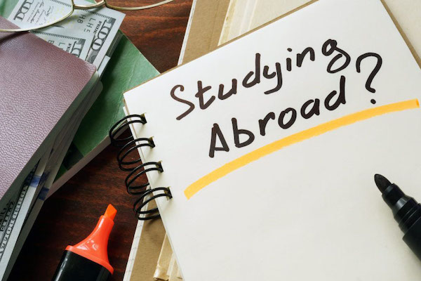 TOP 8 kỹ năng giúp bạn lĩnh hội khi đi du học 