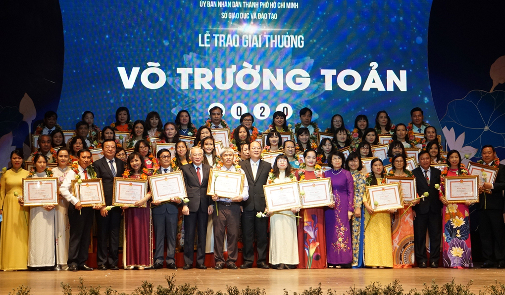 Động lực để giáo viên tiếp tục gắn bó với nghề