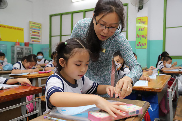 Thẩm định sách giáo khoa lớp 2 và lớp 6 như thế nào?