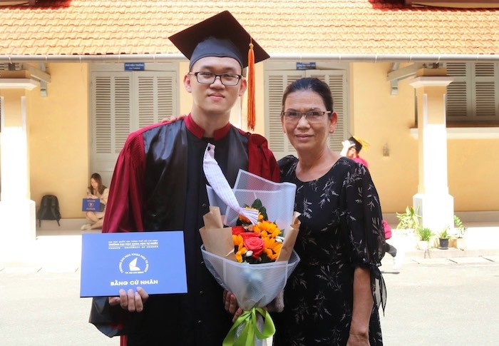 Thủ khoa Đại học Khoa học Tự nhiên tốt nghiệp sớm 1 năm