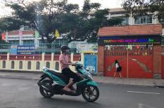 Nhiều trường cho học sinh nghỉ học để phòng dịch COVID-19