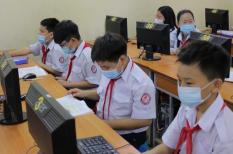 Phụ huynh nhắc con phòng dịch, cho con nghỉ nếu có thêm ca mới