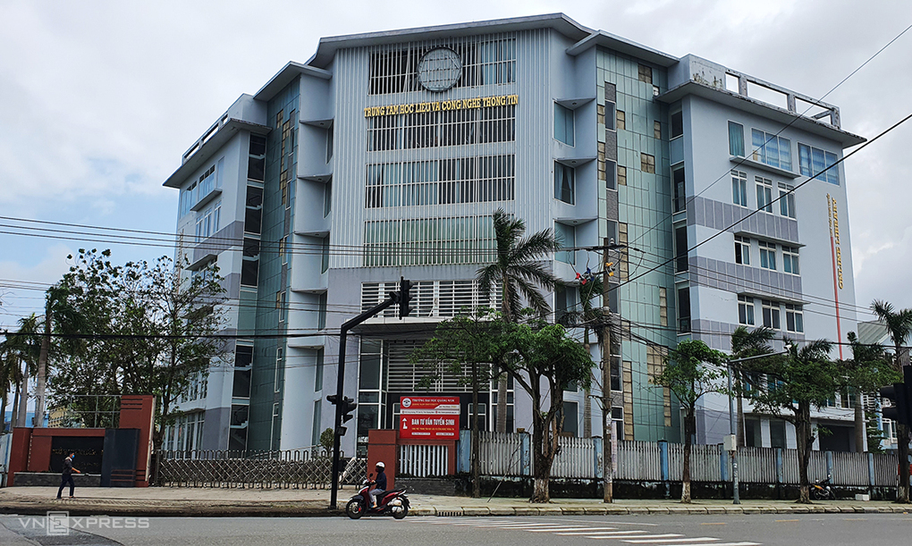 đại học quảng nam