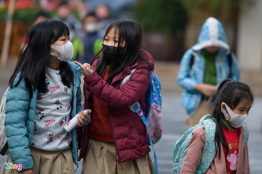 Sở GD-ĐT Hà Nội yêu cầu học sinh đeo khẩu trang phòng COVID-19