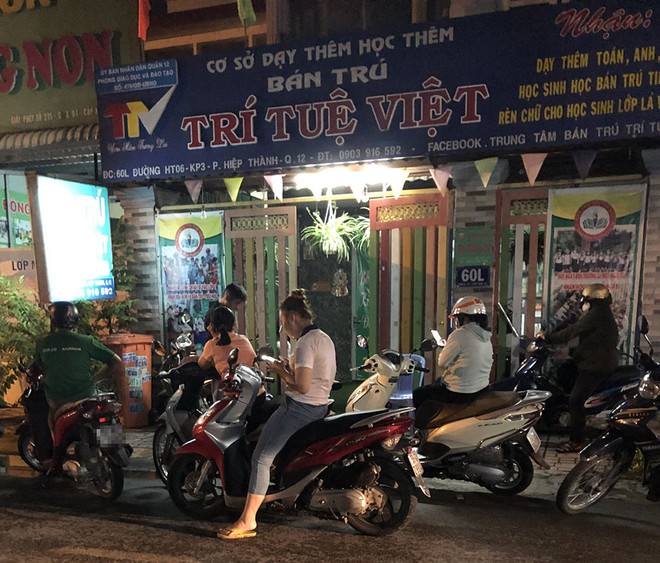 lớp 1 cũng phải đi học thêm