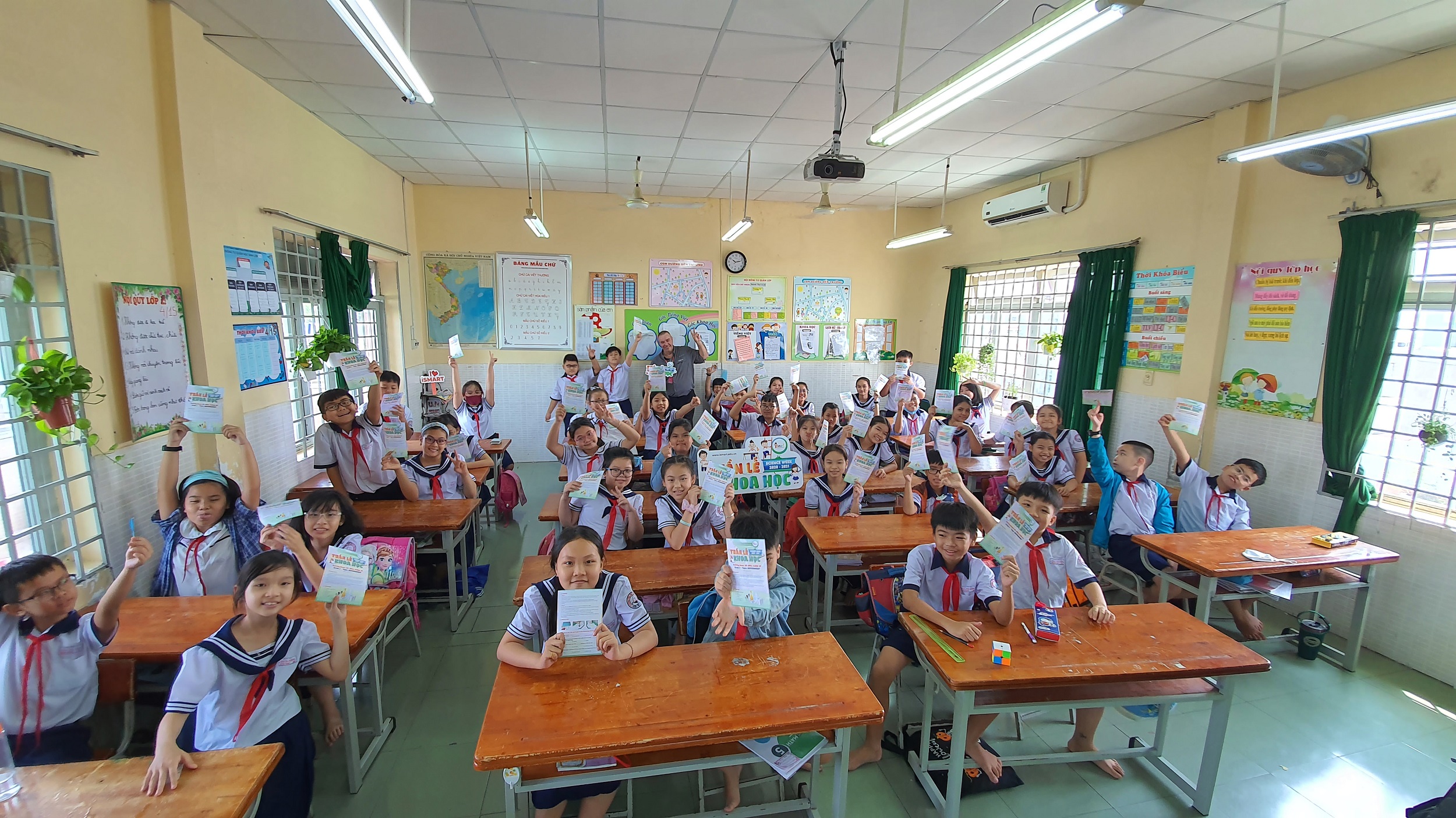 iSMART nâng cấp chương trình học tiếng Anh