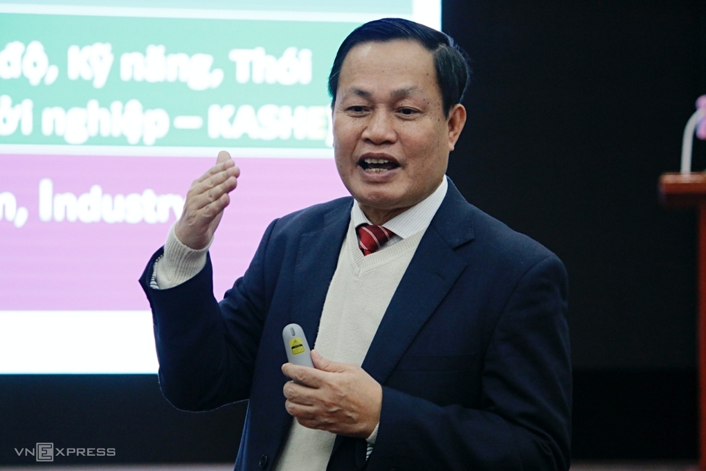 Chỉ dạy word, excel thì khó chuyển đổi số