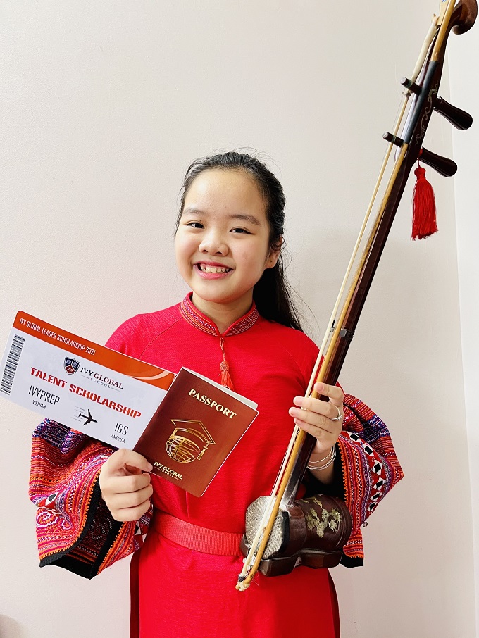 Cô bé lớp 5 đạt học bổng phổ thông Mỹ nhờ say mê đàn nhị - Ảnh 1