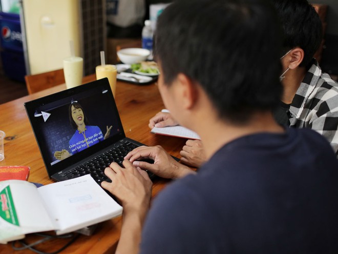 học trực tuyến