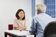 IELTS Speaking: Nên làm gì khi không hiểu câu hỏi đề bài?