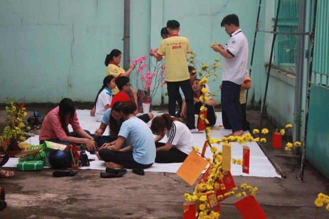 học sinh nghỉ tết