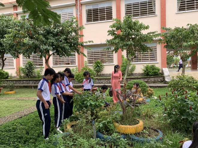 hoạt động trải nghiệm