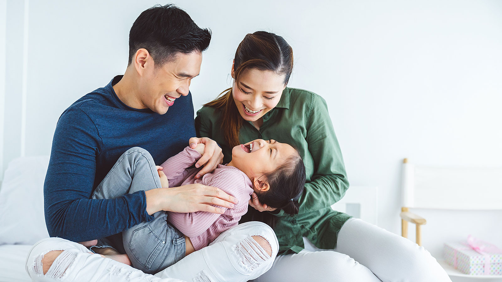 15 cách đơn giản giúp phụ huynh trở thành tấm gương sáng cho trẻ