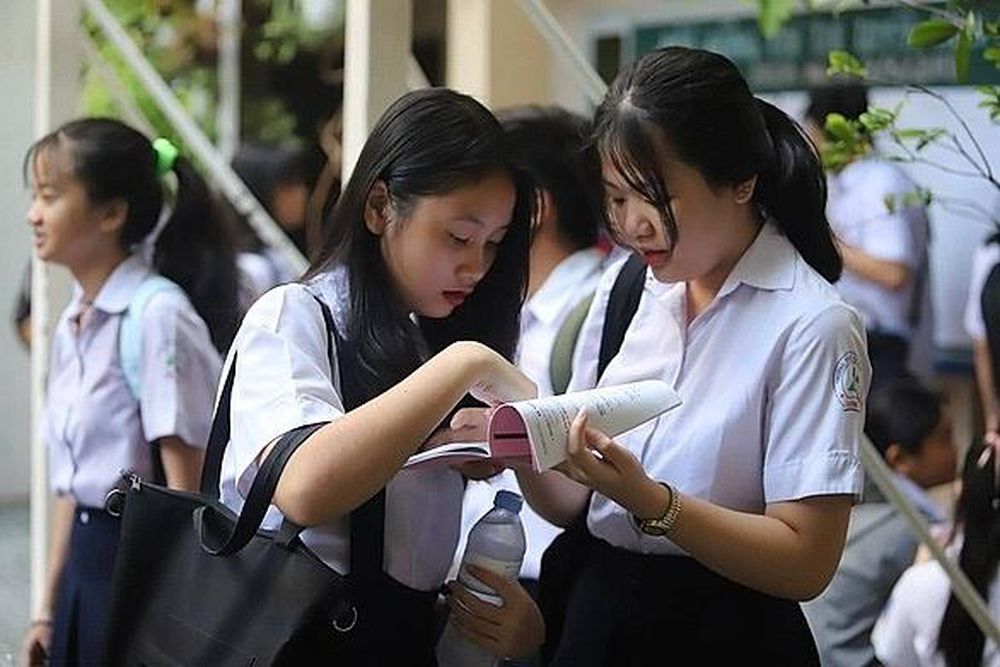 Tuyển sinh lớp 10: Nhà trường phải thực hiện 'ba công khai' - Ảnh 1