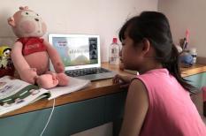 Những trở ngại khi dạy trực tuyến cho học sinh lớp 1