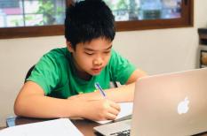 COVID-19: Tình hình học trực tuyến của học sinh Hải Dương hiện nay