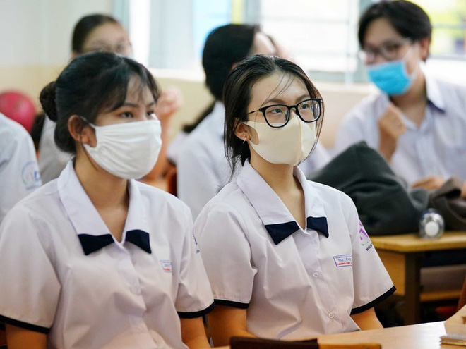 Thi lớp 10 ở TP.HCM: Quyết định các môn thi đều tính điểm hệ số 1 - Ảnh 1