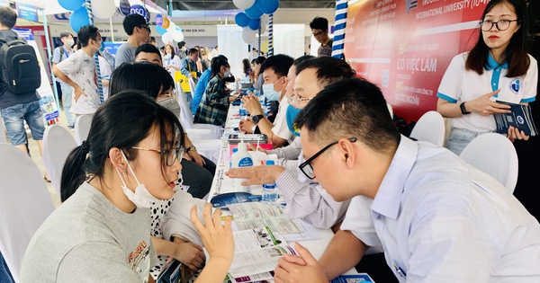 Mở thêm ngành y học cổ truyền khoa y ĐH Quốc gia TP.HCM?