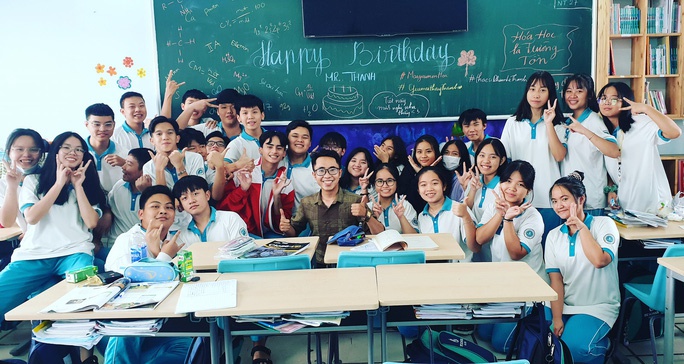 Những người thầy là "khắc tinh" của học sinh "cá biệt"