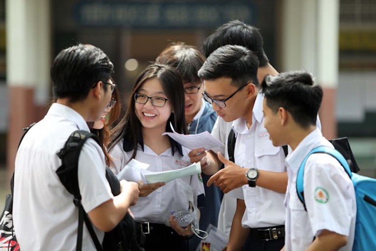 Thi THPT 2021: Dự kiến giữ nguyên 3 bài thi độc lập và 2 bài tổ hợp - Ảnh 1