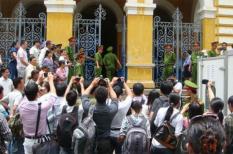 Các trường đại học dân lập không được mở ngành báo chí