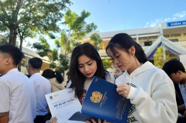 Trường Đại học Bà Rịa - Vũng Tàu công bố tuyển sinh năm 2021 - Ảnh 5