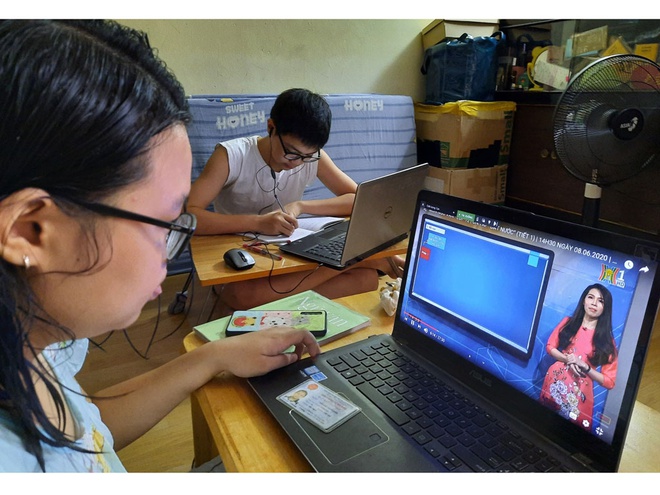Bộ GD-ĐT cho phép dạy học trực tuyến tại các cơ sở giáo dục