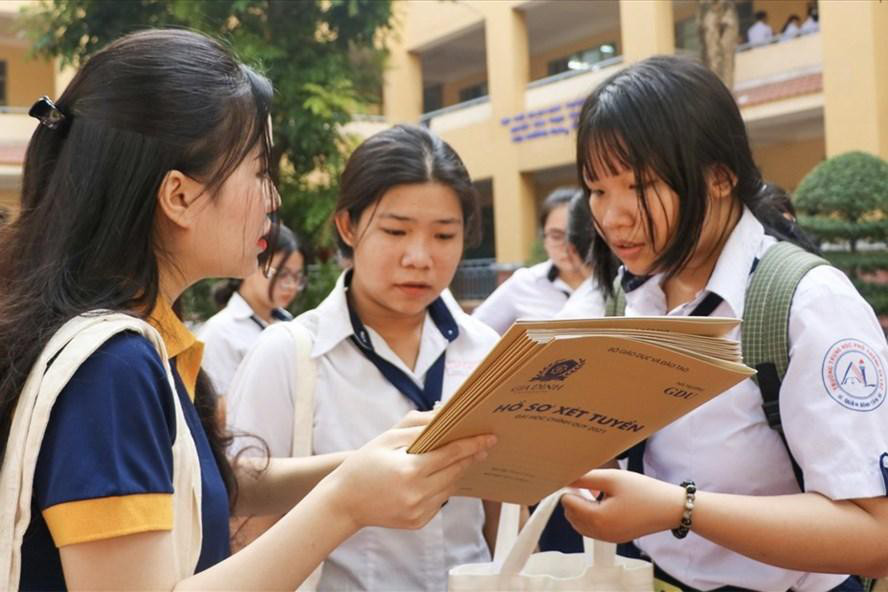 hoi dong thi thpt 2021