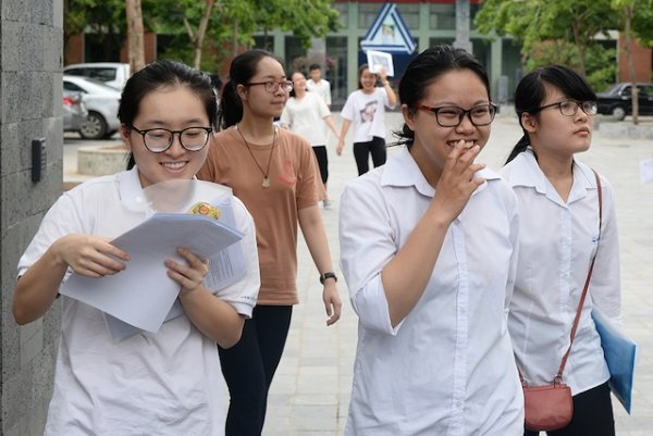 thí sinh miễn thi ngoại ngữ