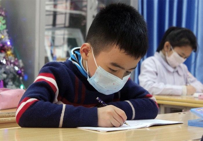 Bộ GD&ĐT yêu cầu tăng cường thực hiện phòng, chống dịch COVID-19 - Ảnh 1
