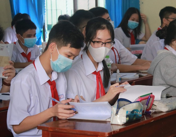 COVID-19:  Đà Nẵng triển khai ôn thi trực tuyến cho học sinh - Ảnh 1
